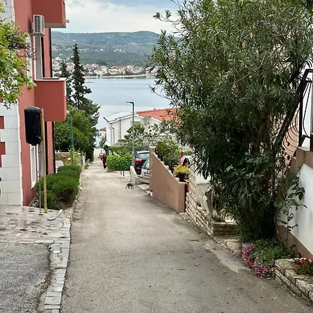 Beachouse Tatijana *